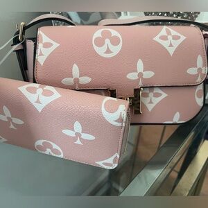 New!! 2pc - Pink Fashion Handbag with wallet.